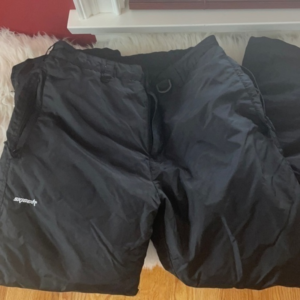 Kids Unisex ski pants size XL Youth 18-20